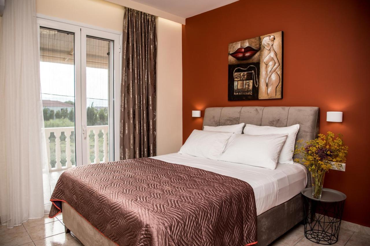 Avyssos Residents Aparthotel กาลามากี ภายนอก รูปภาพ