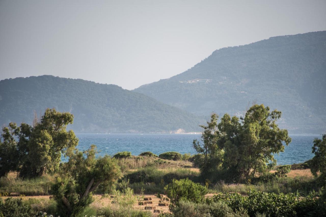 Avyssos Residents Aparthotel กาลามากี ภายนอก รูปภาพ