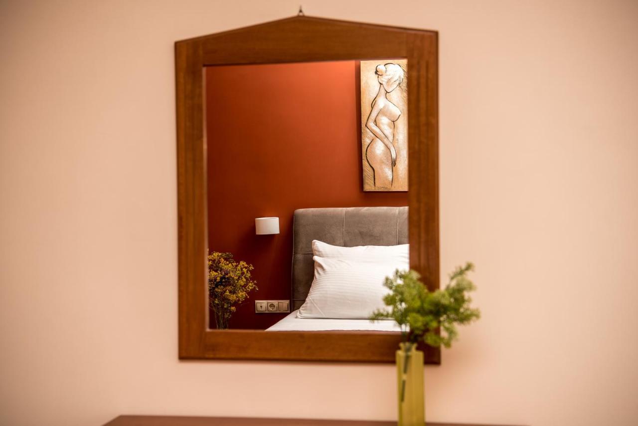 Avyssos Residents Aparthotel กาลามากี ภายนอก รูปภาพ
