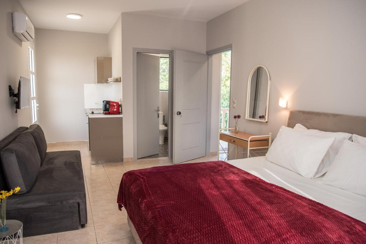 Avyssos Residents Aparthotel กาลามากี ภายนอก รูปภาพ