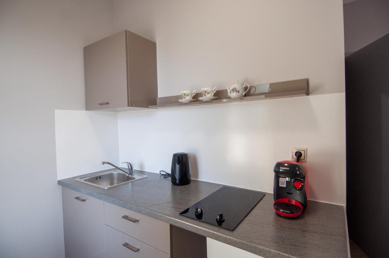 Avyssos Residents Aparthotel กาลามากี ภายนอก รูปภาพ