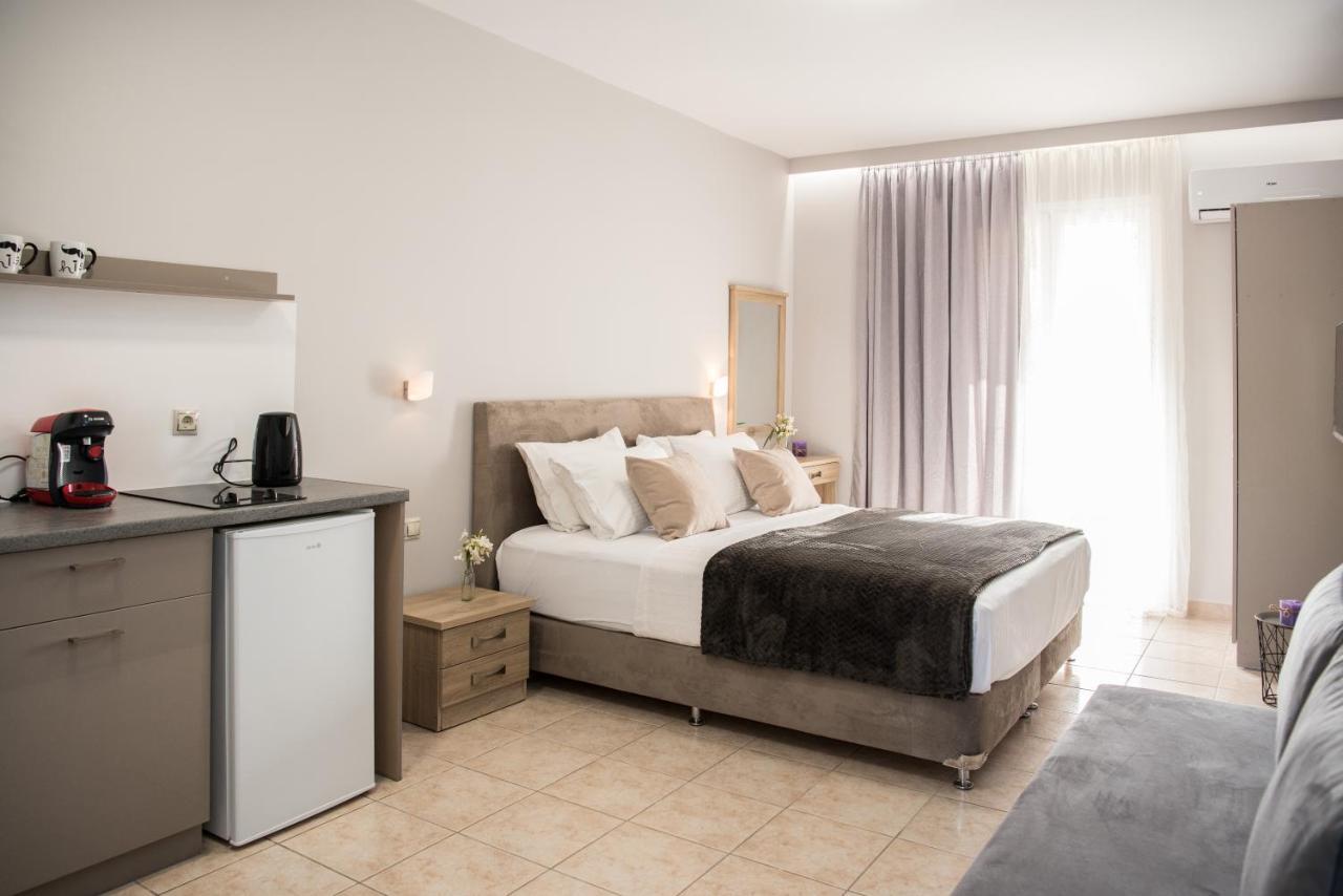 Avyssos Residents Aparthotel กาลามากี ภายนอก รูปภาพ