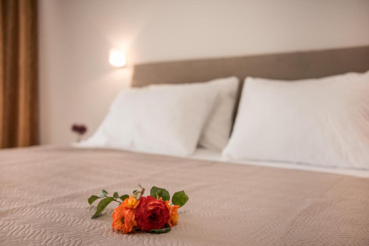 Avyssos Residents Aparthotel กาลามากี ภายนอก รูปภาพ