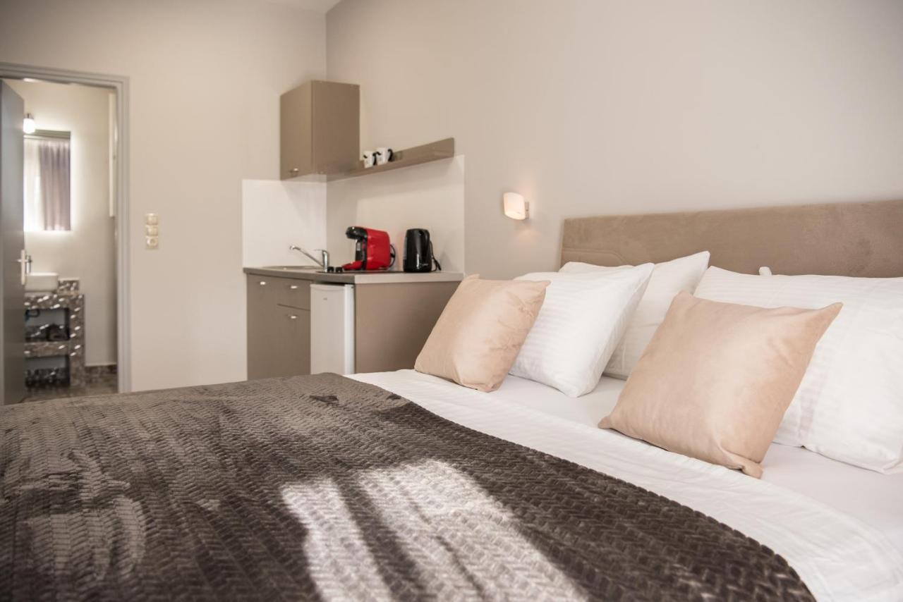 Avyssos Residents Aparthotel กาลามากี ภายนอก รูปภาพ