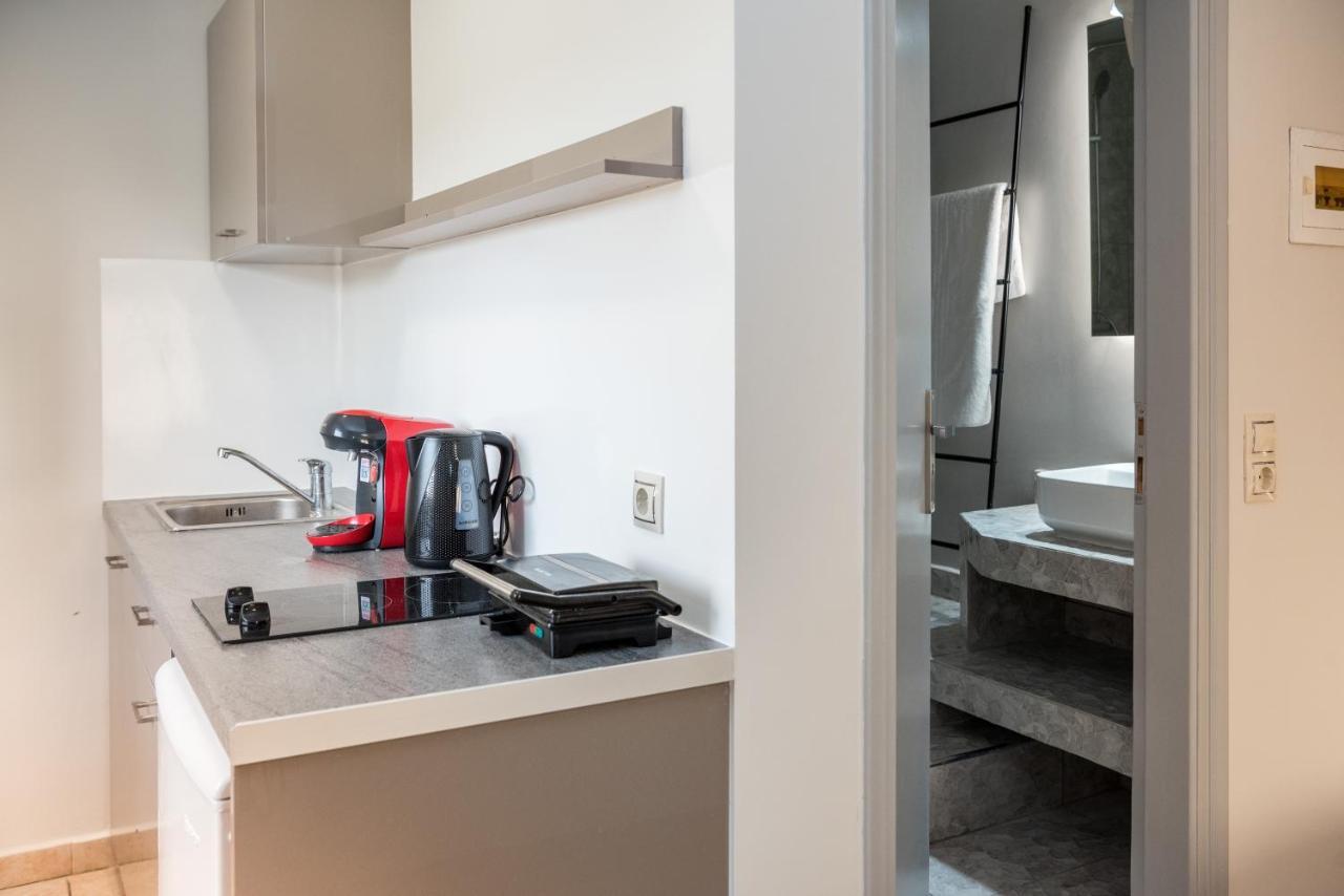 Avyssos Residents Aparthotel กาลามากี ภายนอก รูปภาพ