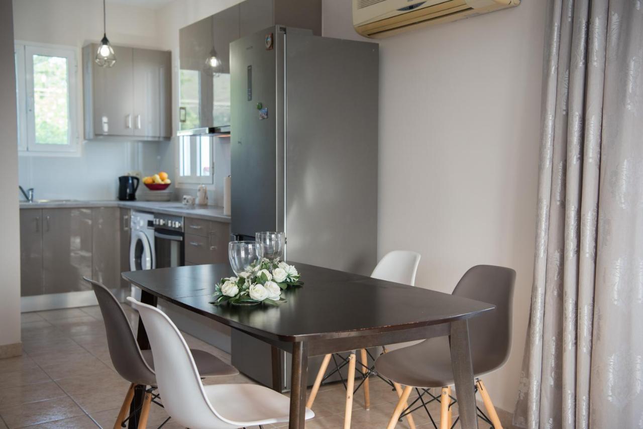 Avyssos Residents Aparthotel กาลามากี ภายนอก รูปภาพ