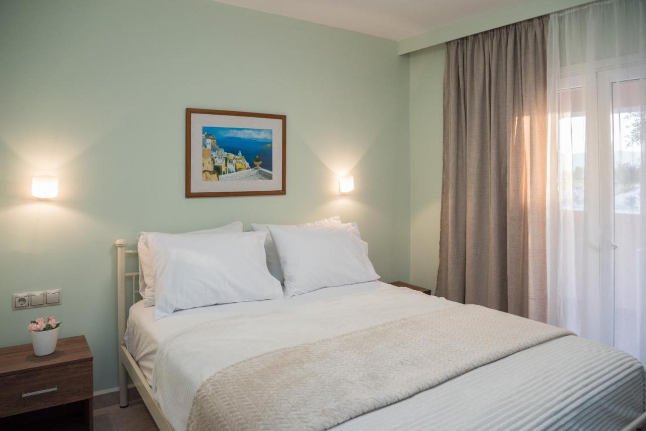 Avyssos Residents Aparthotel กาลามากี ภายนอก รูปภาพ