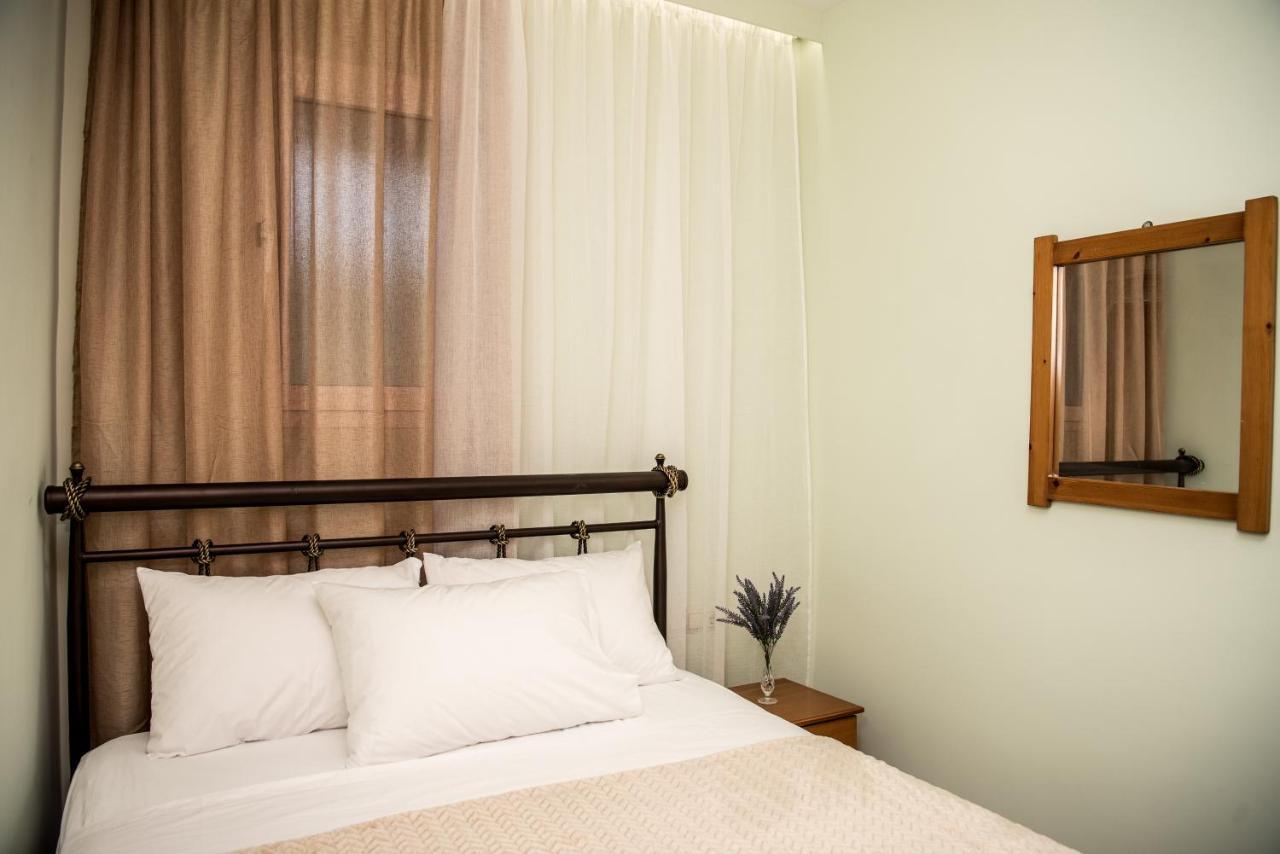 Avyssos Residents Aparthotel กาลามากี ภายนอก รูปภาพ