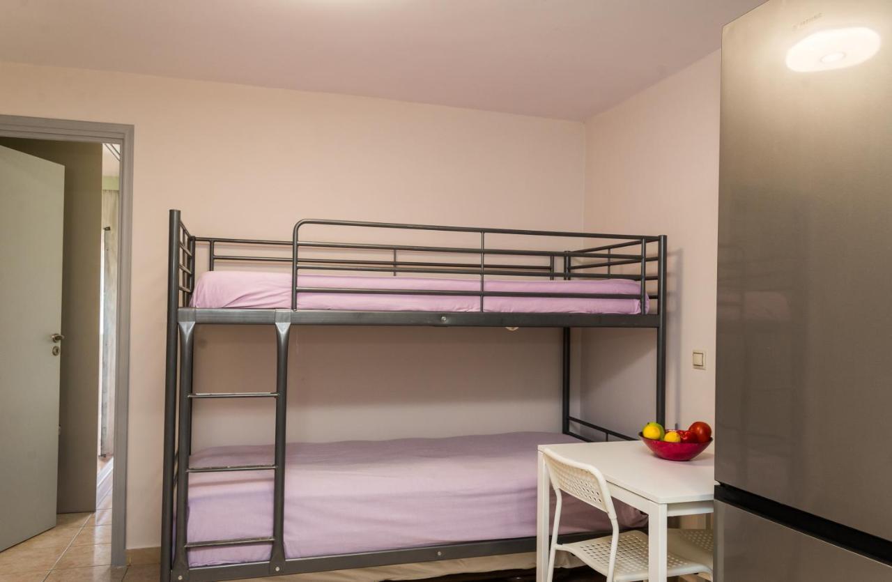Avyssos Residents Aparthotel กาลามากี ภายนอก รูปภาพ